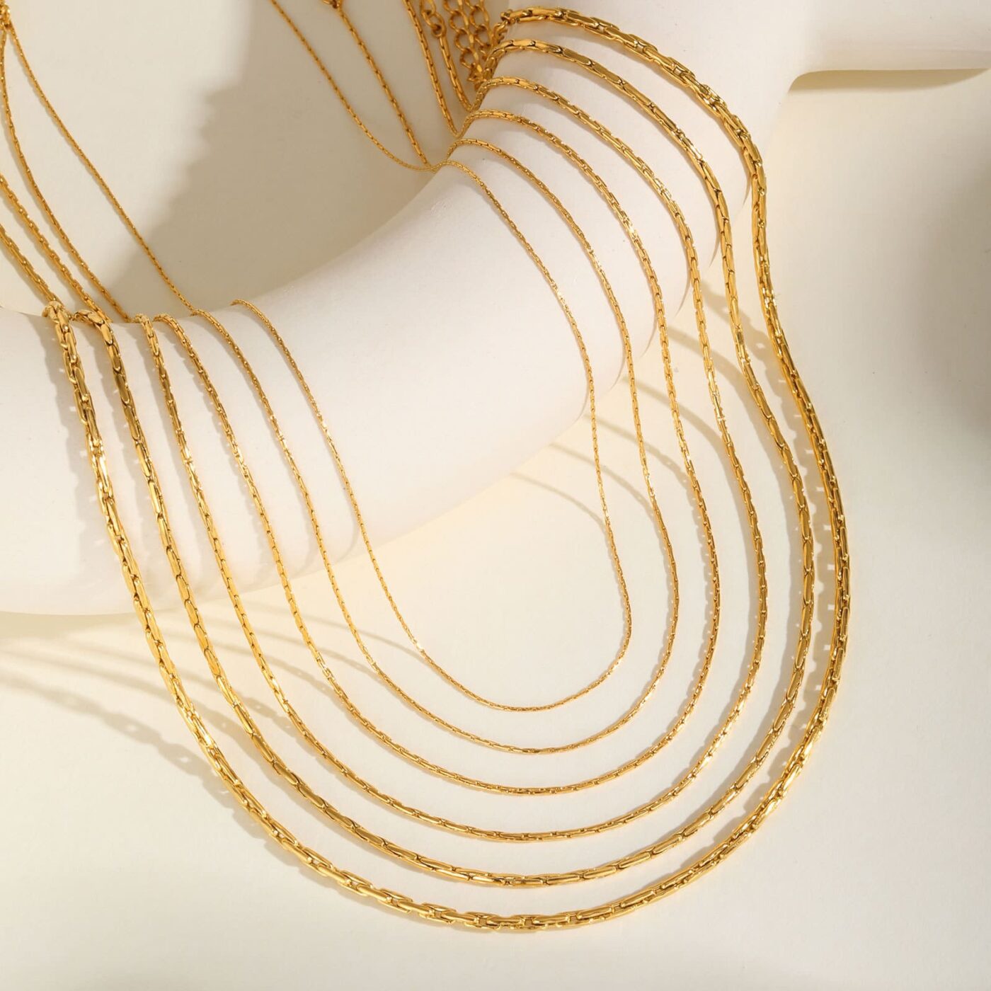 1Pcs Delicate Golden Stainless Steel Chain Necklace for Women Daily Wear