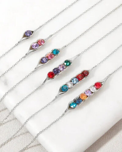 Alternative view of Personalized Pea Pod Bracelet Birthstone Gifts for Mom