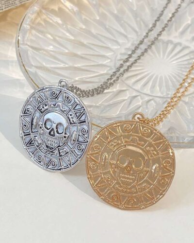 Alternativní pohled na Personalized Pirate Coin Skull Stainless Steel Necklace