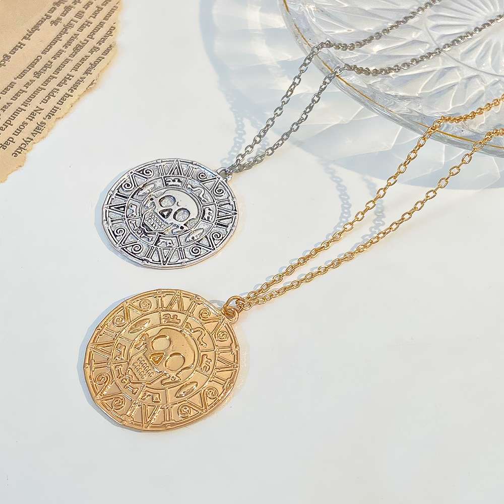 Personalized Pirate Coin Skull Stainless Steel Necklace - Afbeelding 4