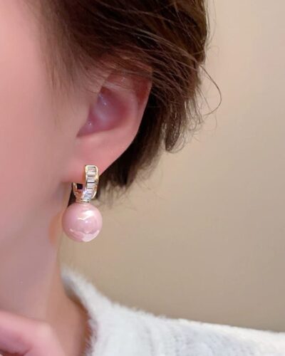 Romantic Round Pink Pearl Set in Stud Earrings Hoops
