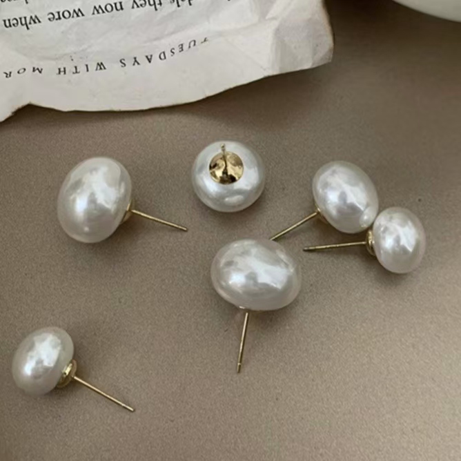 S925 10MM Simple Oblate Pearl Studs High Glossy