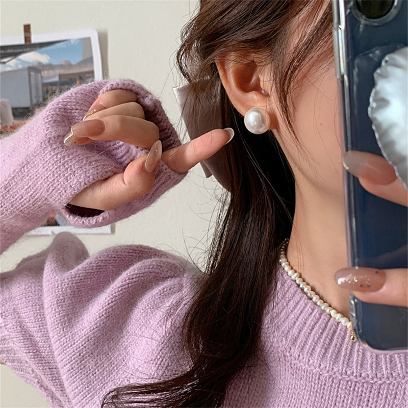 S925 10MM Simple Oblate Pearl Studs High Glossy