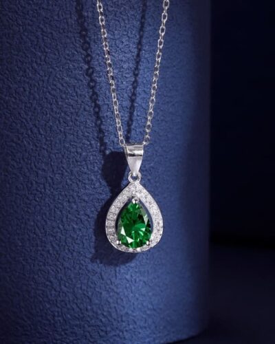 S925 Silver Antique Pear Shaped Diamond Pendant Necklace