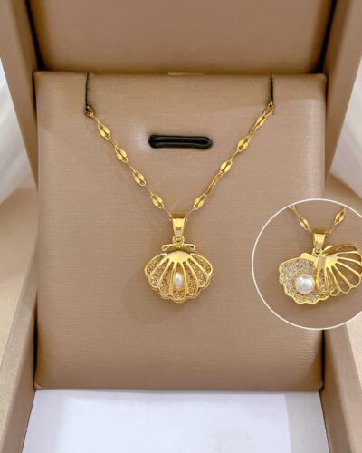 Seashell Pearl Gold Stainless Steel Locket Necklace