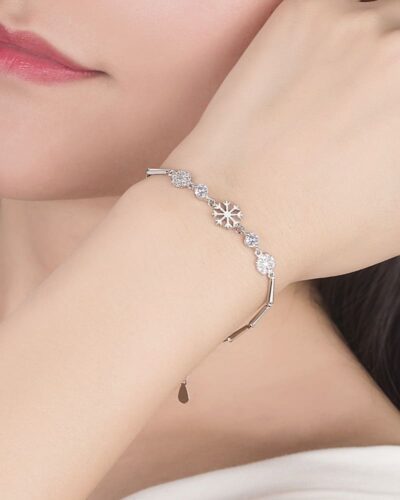 Silver Snowflake Christmas Wish Bracelet Gift for Her
