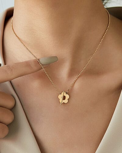 Simple Flower Gold Pendant Necklace OT Clasp