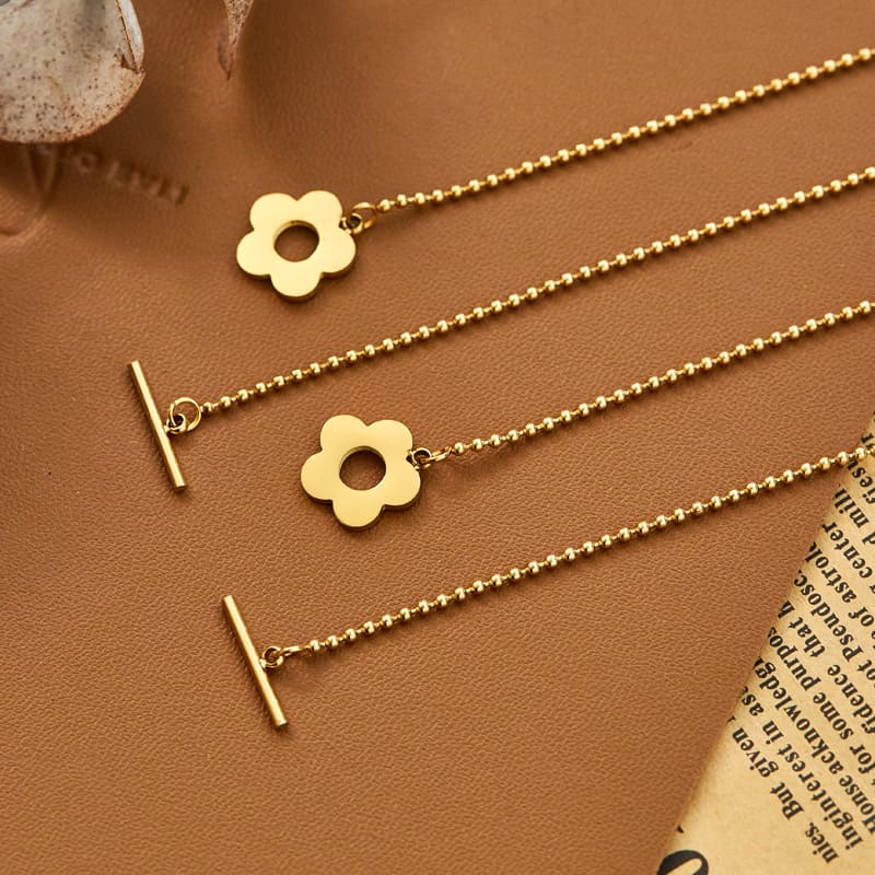 Simple Flower Gold Pendant Necklace OT Clasp 8