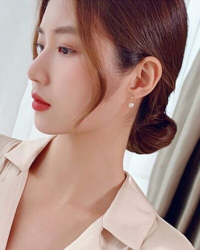 Simple Gold Freshwater Everyday Pearl Earrings Hooks