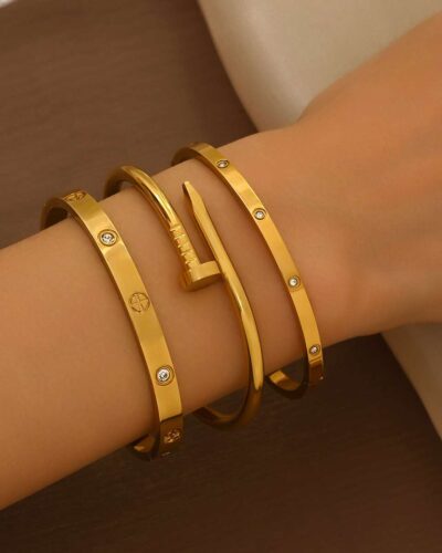 Simple Stainless Steel Gold Plated Bracelet for Women