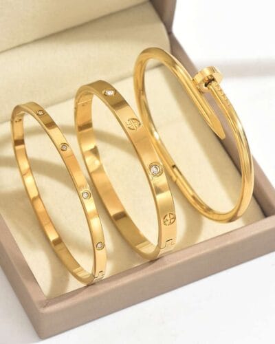 Simple Stainless Steel Gold Plated Bracelet for Women 3