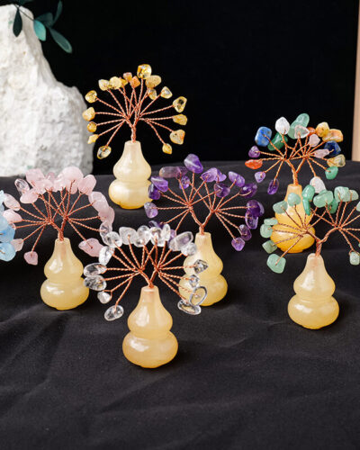 Small Crystal Ornaments Tree with Gourd-Shaped Base