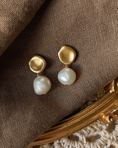 Stylish Gold Baroque Freshwater Pearl Earrings Drop