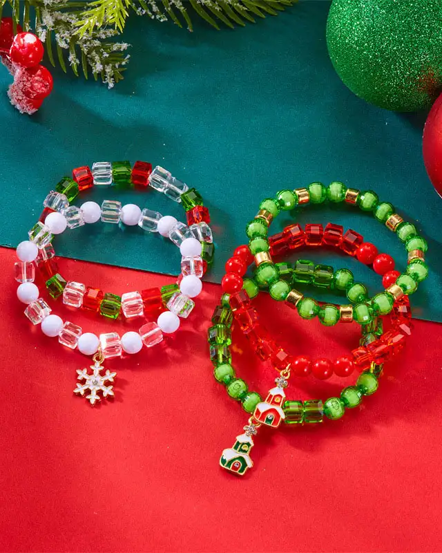 Sweet Clay Crystal Christmas Beaded Bracelets for Women - Image 3