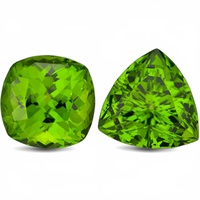 The 12 Most Popular Birthstone Necklaces for Women-peridot