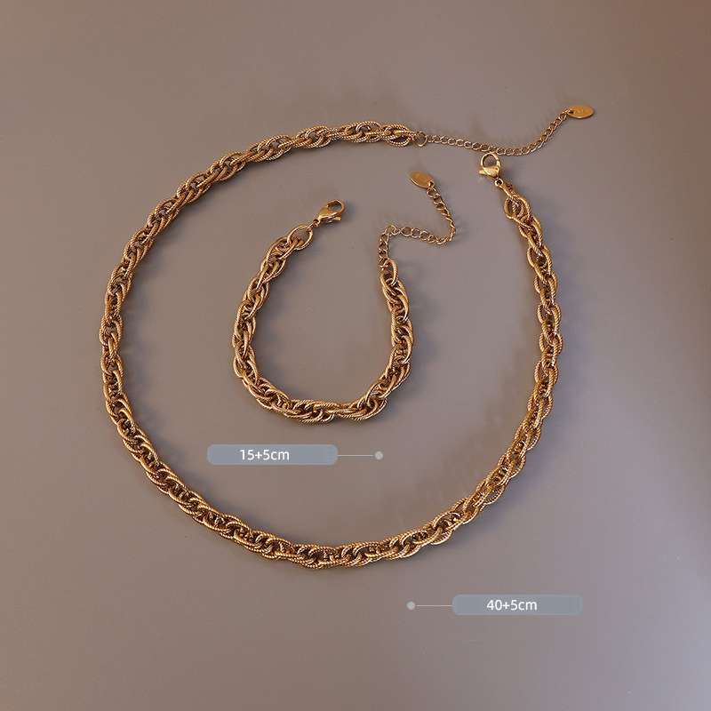 Three Interlocking Stainless Steel Choker Necklace 2