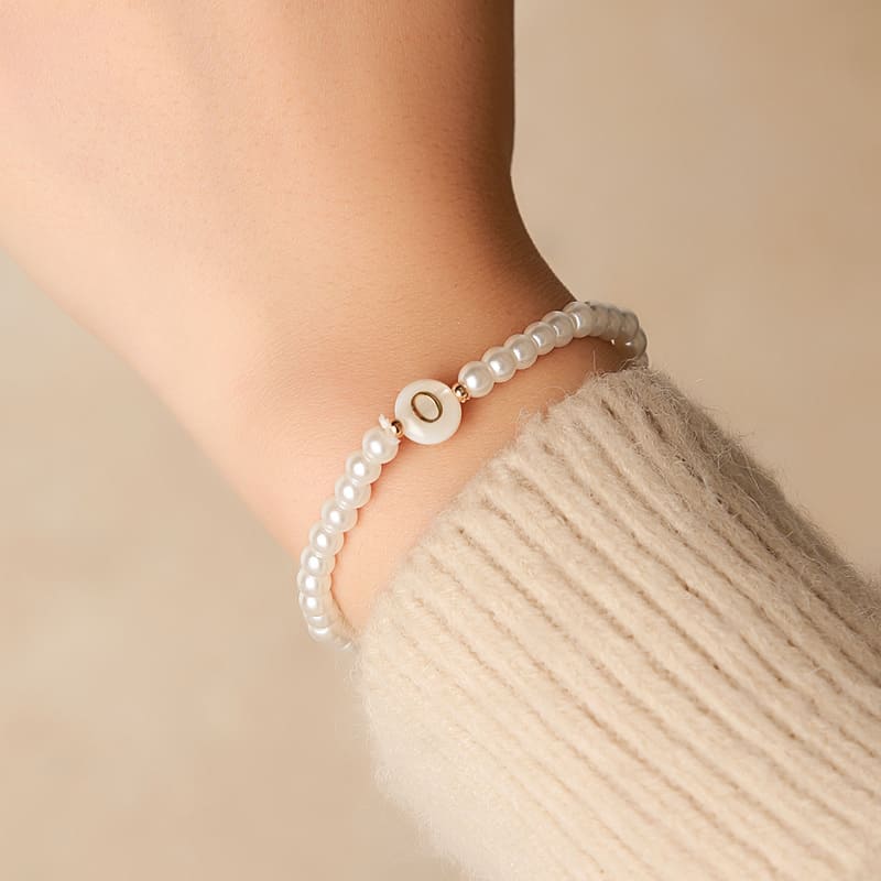 Versatile A-Z Letter Beaded Pearl Bracelet for Women