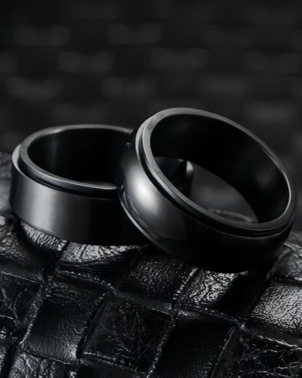 Versatile Minimalist Men's Black Stainless Steel Ring