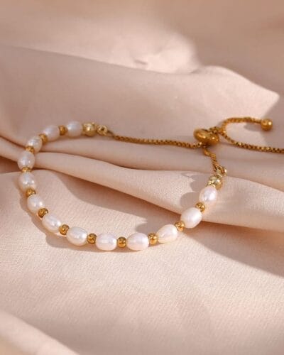 Vintage Elegant Freshwater Pearl Bracelet for Women