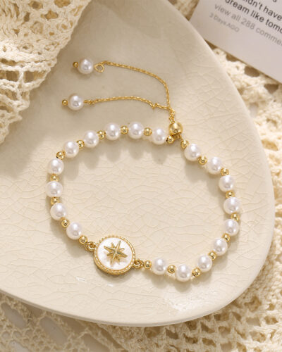 Elegant Imitation Pearl Bracelet with Pendant for Her