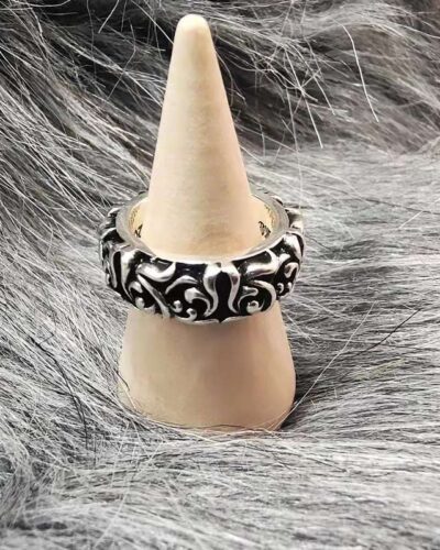 Alternativní pohled na Vintage Mens Rings with Vine Design Wholesale