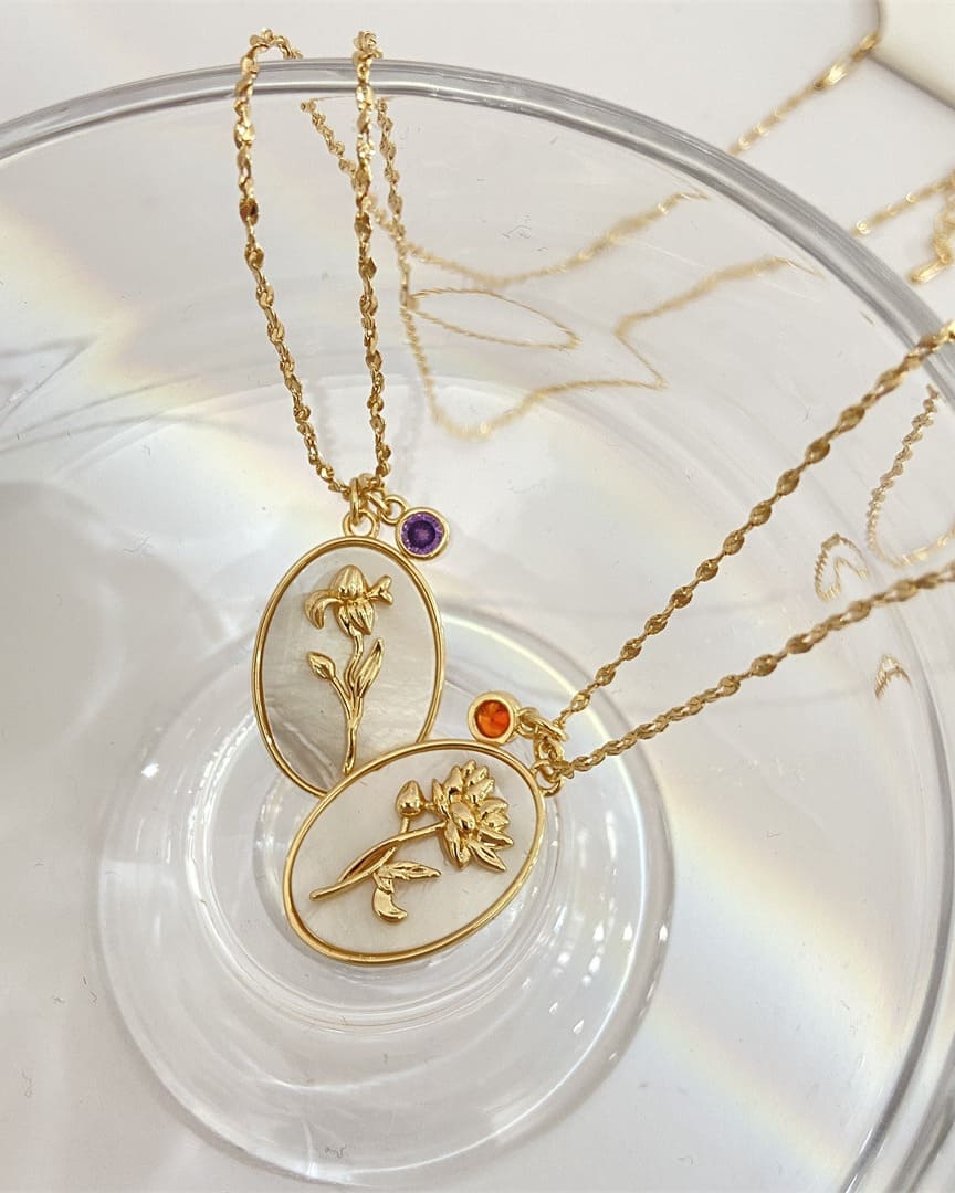 Vintage Oval Mother of Pearl Birth Month Flower Necklace