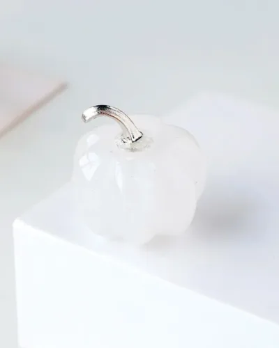 Minimalist Pumpkin-Shaped Stone Carvings Home Decor