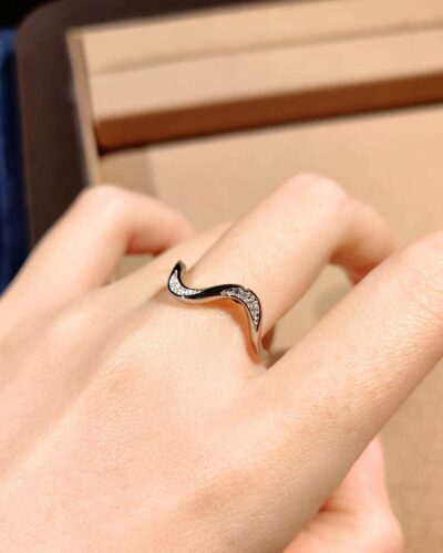 Womens Copper Ring with Wave Design