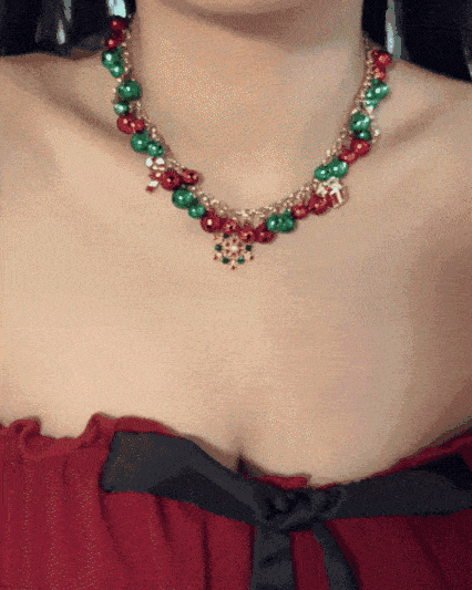 Versatile Christmas Charm Necklace Enamel Xmas Wreath